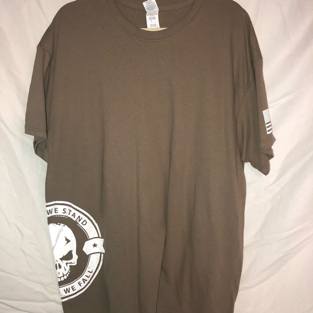 T-shirt New With Tags